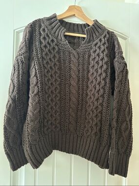 Amazon Women's Brown Cable Knit V-Neck Sweater